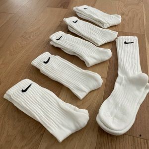 New Nike Athletic performance socks - 6 pair